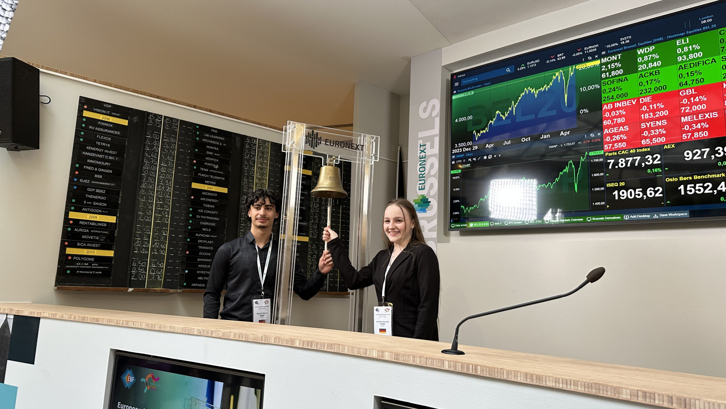 Lavina und Harun beim European Money Quiz Finale 2025